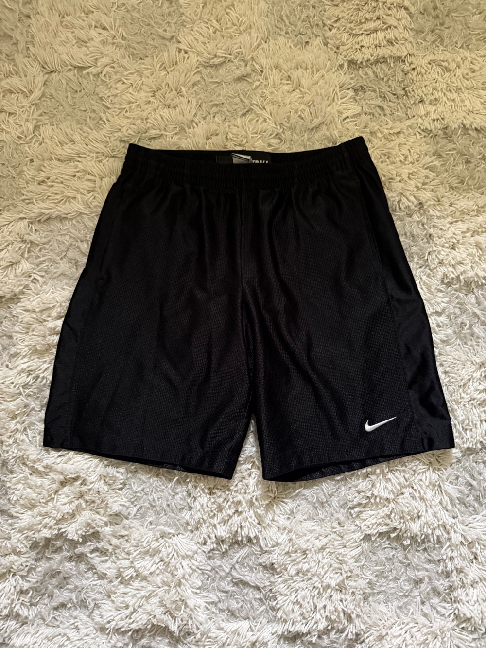 Vintage Nike Basketball Shorts - Adult Medium